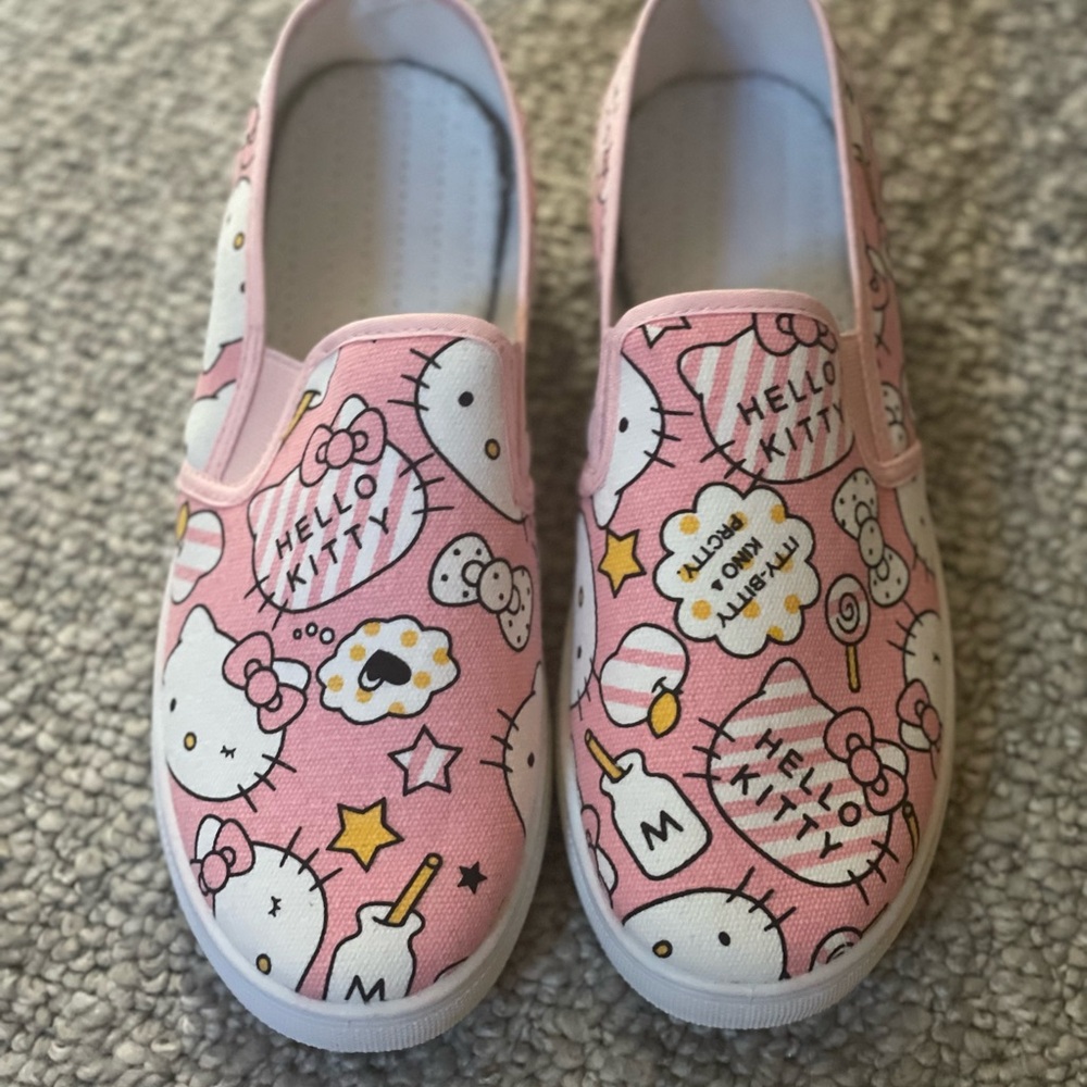 Hello Kitty Pink Slip-On Shoes